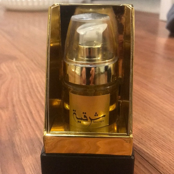 Oriental Royal Oil - Picture 2 of 5
